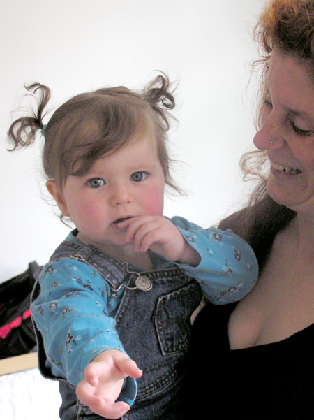 Ivy in bunches, April 2008